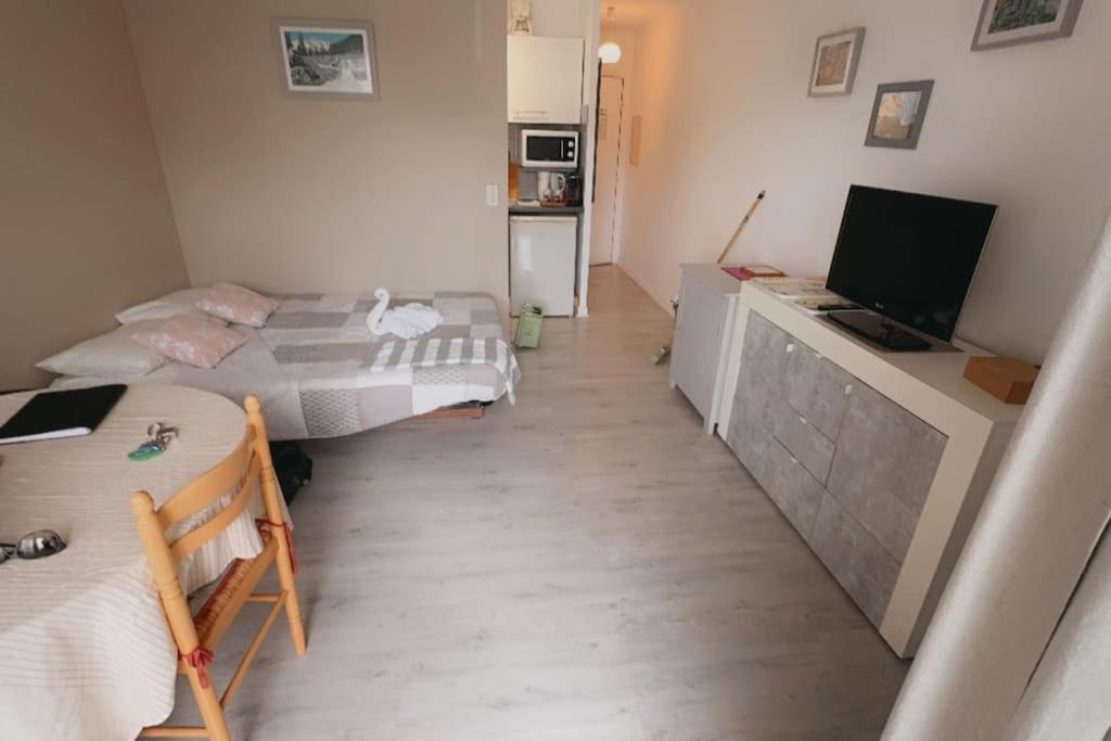 Studio 2Pers Piscine 10Min Plage Mandelieu Εξωτερικό φωτογραφία